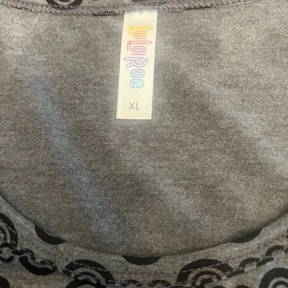 Lularoe LONG Sleeved T Shirt NWT XL - Picture 2 of 3